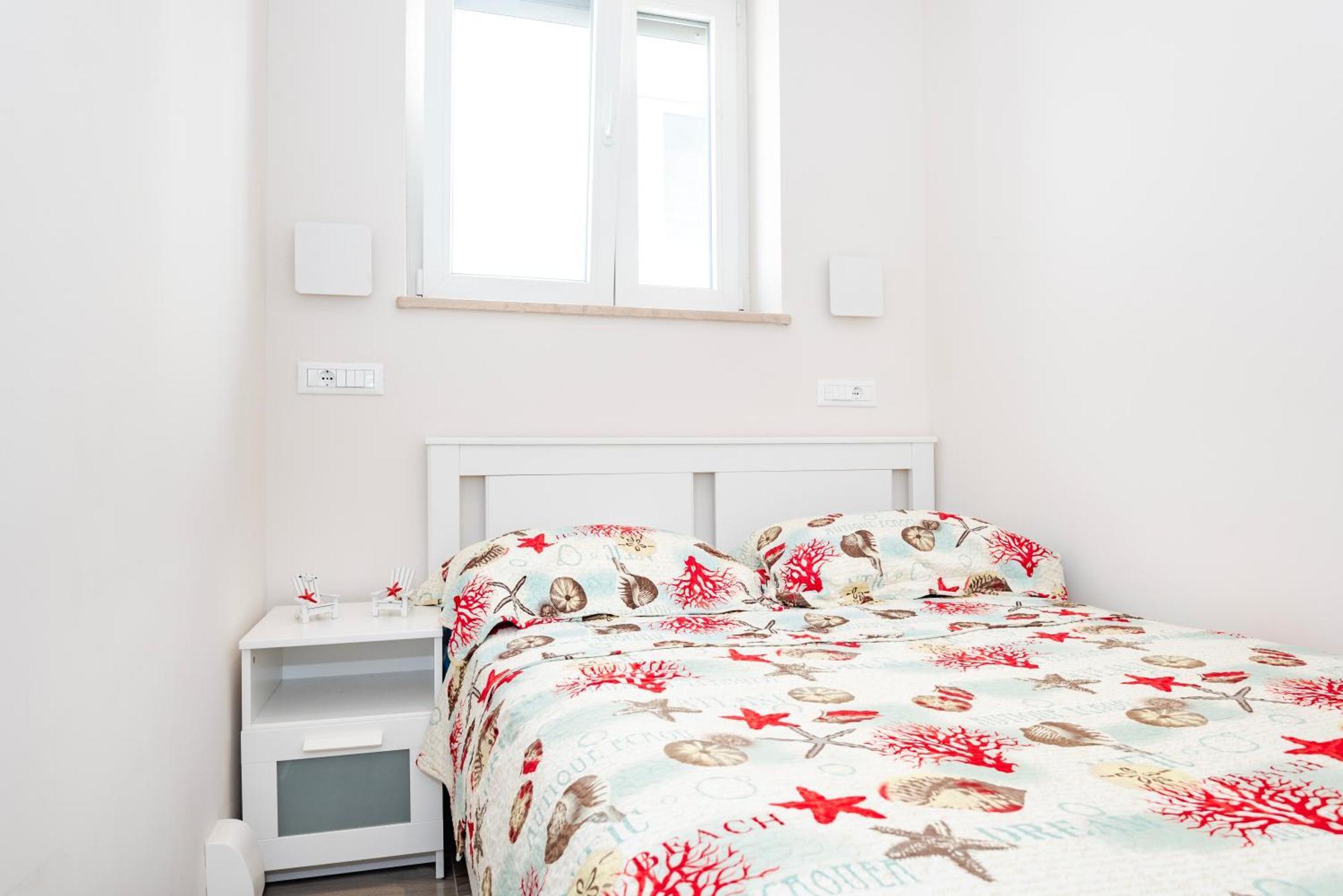Apartment Bilice Beach Eksteriør bilde