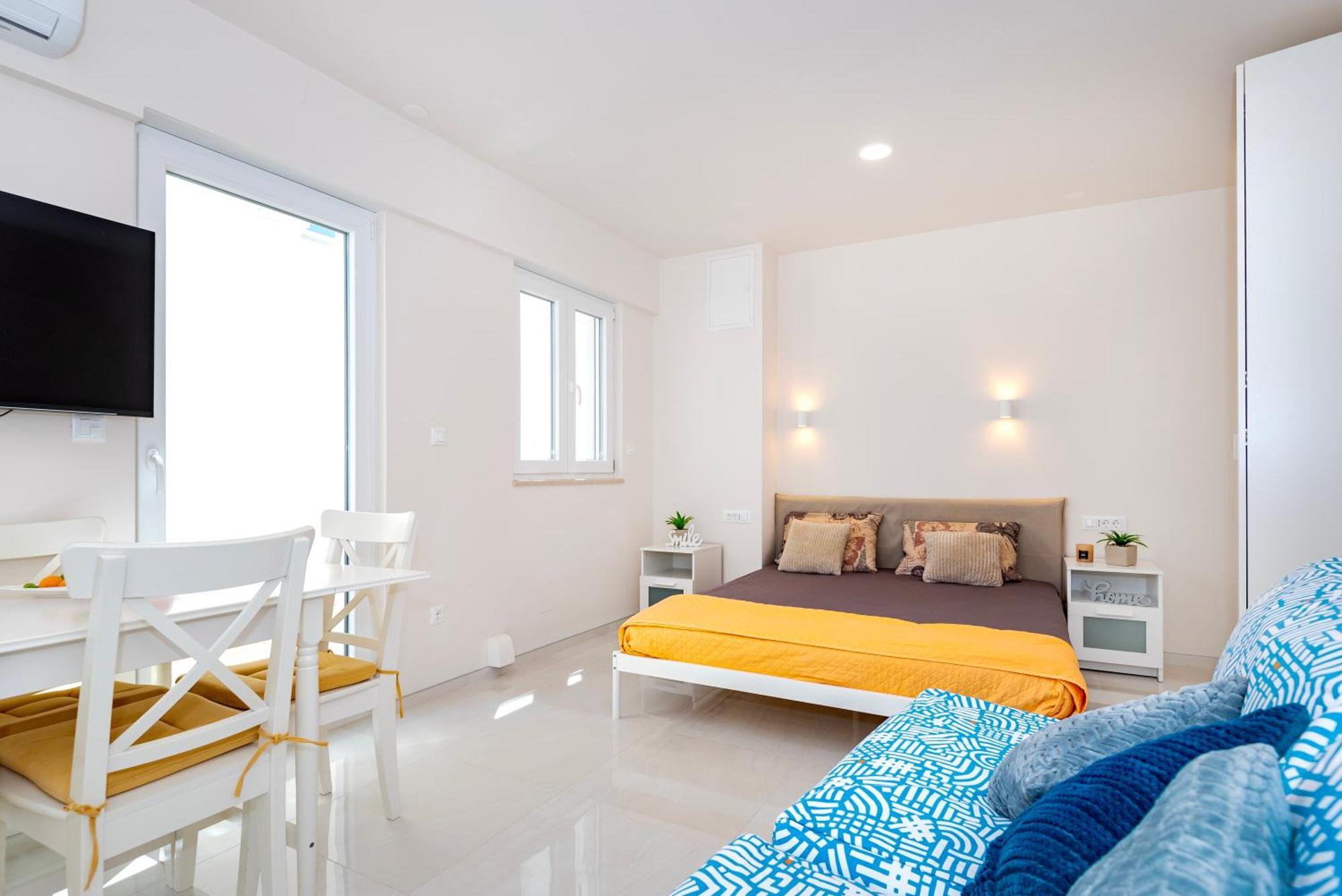 Apartment Bilice Beach Eksteriør bilde